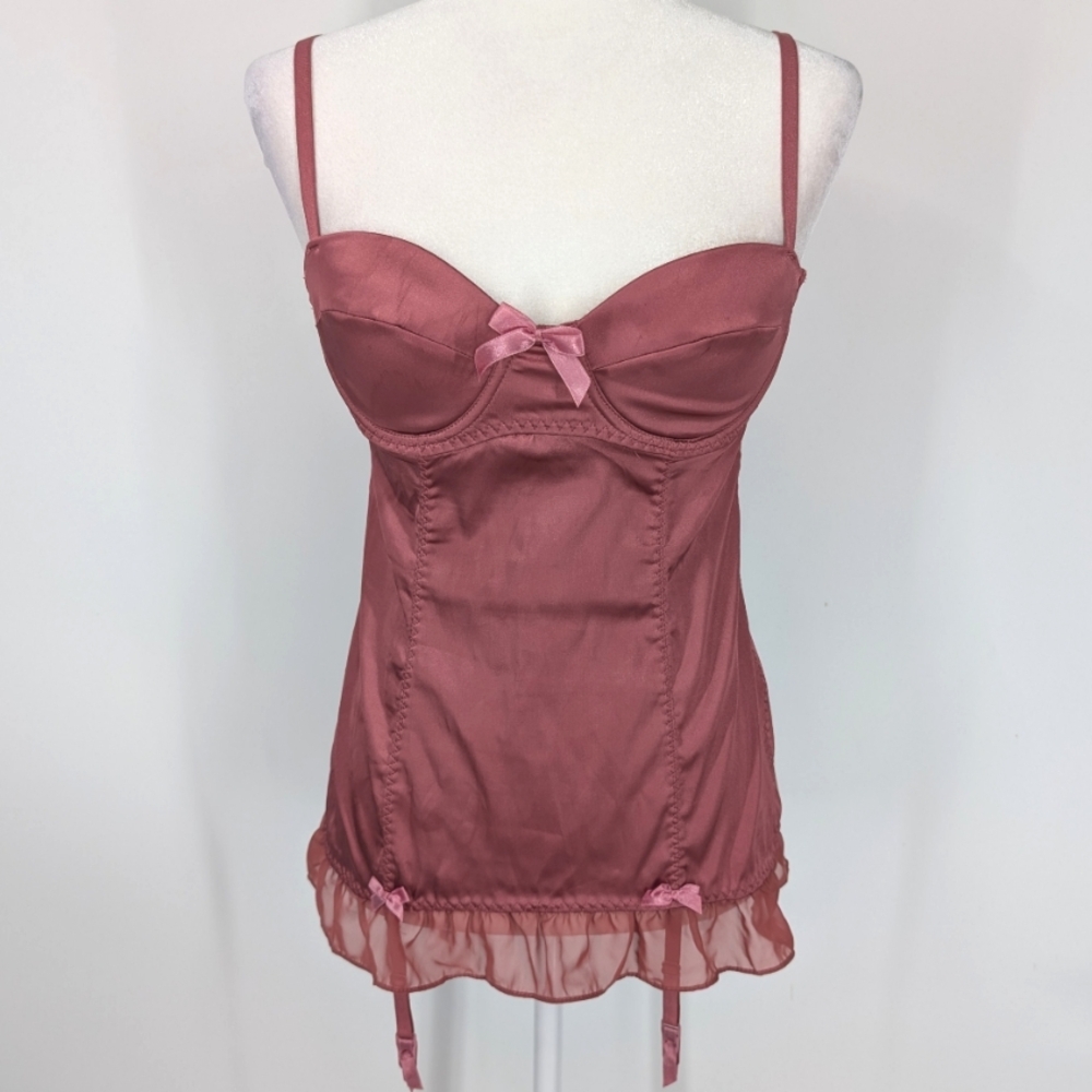 Victoria's Secret Pretty Little Things Dusty Pink Chemise Ruffle Garter Clip 34C